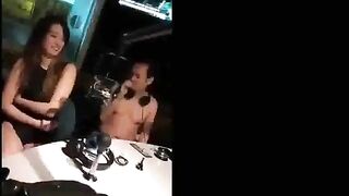Pinay hotty Chesca Paredes Minanyak sa Isang Radio Show